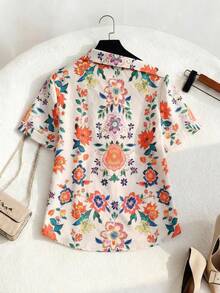 Franclia Áo kiểu nữ tay ngắn cổ lệch dáng thời thượng năm 2026 - Họa tiết hoa trừu tượng, cài cúc phía trước, kiểu dáng tối giản dễ mặc, phù hợp cho công sở, du lịch hoặc nghỉ dưỡng. - Nhiều màu - Xem 2