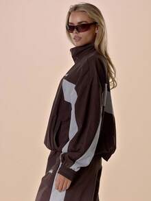 MUSERA Jaket Track Nylon Berkerah Oversize dengan Panel Kontras dan Resleting Penuh (Hanya Bagian Atas) Musim Semi, Toko Buku, Oversize, Bandara, Sporty, Festival, Streetwear, Musim Dingin, Kembali ke Sekolah, Santai, Sehari-hari, Musim Semi, Y2K - Dark Grey - View 4