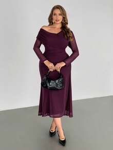 Auralis Đầm dài tay thanh lịch, màu trơn, xếp ly, cổ lệch vai, cỡ lớn - Màu đỏ tím - Xem 7