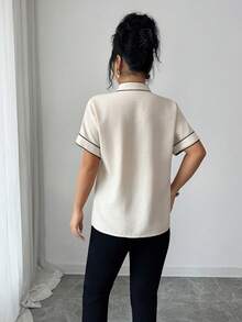 Rafferiza 女士优雅休闲缎带拼接短袖衬衫 - 杏色 - 查看 2