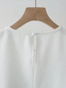 Franclia Women's White Round Neck Pearl Collar Loose Cropped Top + High Waist A-Line Skirt 2 Pieces Set, Suitable For Dates, Casual, Daily, Party, Commute, Afternoon Tea, Sleeveless - White - View 3