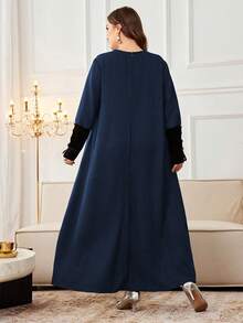 Al Najma Vestido largo holgado con cuello redondo, manga larga y decoración de botones, estilo árabe informal, adecuado para primavera y otoño, talla grande para mujer - Multicolor - Ver 2