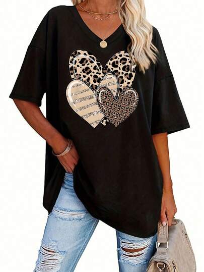 EMERY ROSE Women's Plus Size V-Neck T-Shirt With Leopard Print Heart Design - Casual Short Sleeve Top For Summer & Spring, Medium Stretch Fabric, Machine Washable, Ladies T-Shirts Plus Size Oversized T Shirt Graphic Oversized Tees Women Women's Oversized Tee Shirts Heart Shirt Women T Shirts Oversized Women's Oversized Tee Shirts