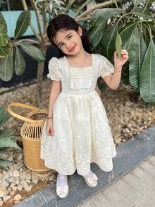 Dazy Kids 女童刺绣装饰连衣裙，年轻女孩秋季服装，返校服装 - 杏色 - 查看 4