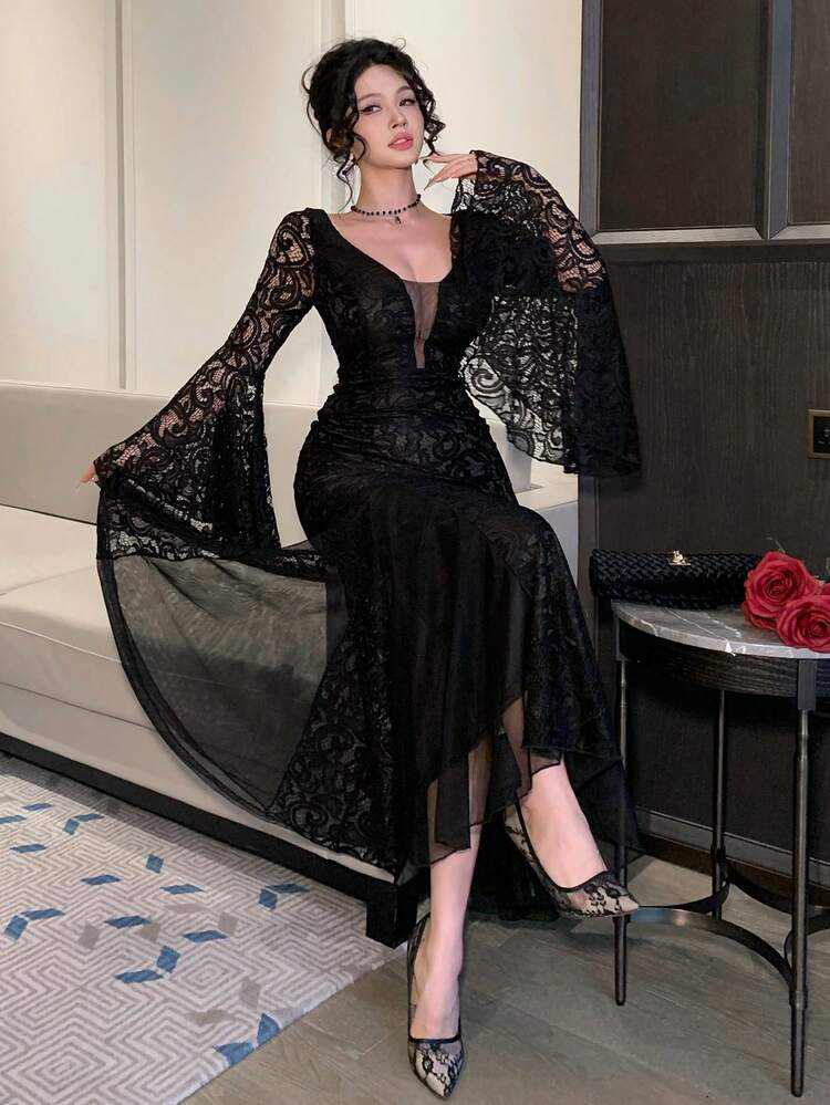 Elegant Black Lace Midi Dress With Beaded Design, Fitted Waist, Suitable For Casual, Vacation, Wedding, Party In Spring And Summer Sundress