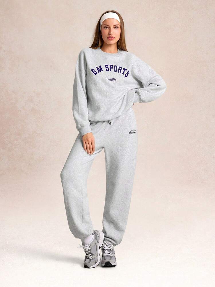 Everyday Fleece Cozy Motion Ultra-Soft Warm Loose Fit Crew Neck Graphic Pullover Sweatshirt Daily Casual Outdoors Gym Studio Winter Wear