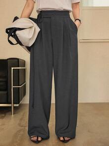 Dazy-Less Women's Elegant Design Pocket Straight Leg Casual Shorts, Business Casual Office Commuter Wear, Spring/Summer - Grey - View 4