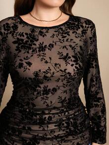 Comfylo 大码新款秋冬休闲黑色圆领T恤，适合身材丰满的女性，弹性舒适，百搭，圣诞节T恤 - 黑色 - 查看 3