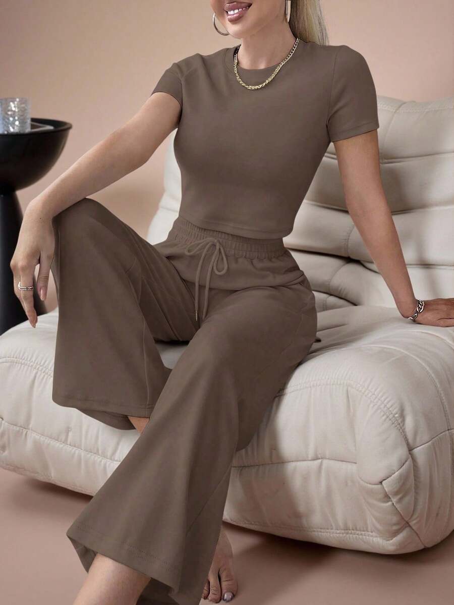 Lazeform 纯色 T 恤和系带腰阔腿裤休闲套装 - 巧克力棕 - 查看 1