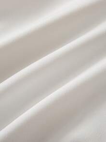 GlowEve 女士标准尺码斜肩腰带装饰荷叶边下摆优雅衬衫 - 白色 - 查看 6