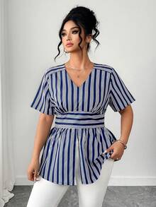 Elenzga Camisa ajustada de manga corta con cuello en V y rayas para mujer de talla grande - Azul Marino - Ver 1