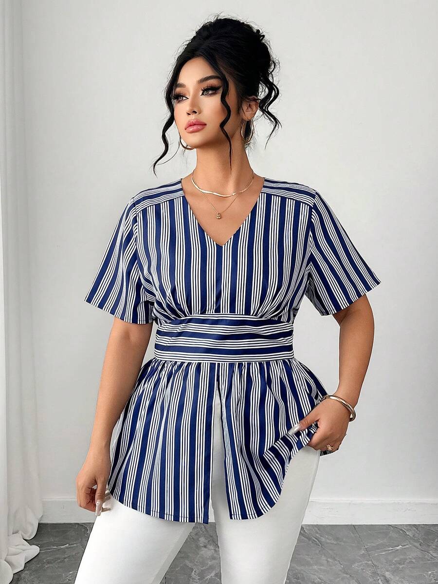 Elenzga Camisa ajustada de manga corta con cuello en V y rayas para mujer de talla grande - Azul Marino - Ver 1