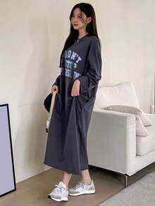DAZY Letter Print Pattern Long Sleeve Loose Knit Dress, Spring/Summer Maxi Dress - Dark Grey - View 3