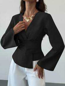 Aloruh 新款时尚通勤风腰部褶皱不对称下摆长喇叭袖V领套头衫 - 深灰色 - 查看 6