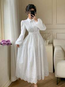 DAZY Robe élégante pour femmes avec patchwork en dentelle, col en V et manches bouffantes, printemps/été