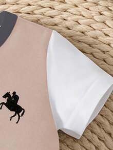 2件套男婴时尚简约骑士标志撞色圆领短袖T恤+配套撞色短裤套装，适合夏季外出穿着 - 彩色 - 查看 5