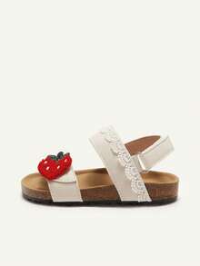 Cozy Pixies 一双四季皆宜、趣味可爱、田园公主风时尚百搭的草莓米色蕾丝平底女童凉鞋 - 白色 - 查看 3