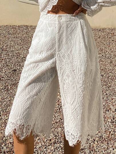 Livesso Women's Solid Color Lace Casual Pleated Shorts