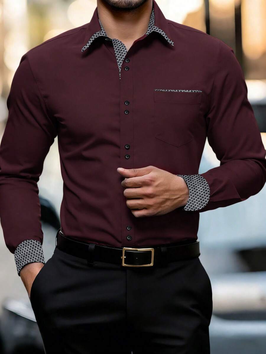 Manfinity Mode Camisa casual de hombre con manga larga, diseño de parches a cuadros - Marrón Chocolate - Ver 1