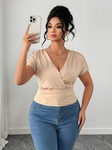 Elenzga Camiseta corta de punto de manga corta con cuello en V para mujer de talla grande, estilo minimalista - Caqui - Ver 4