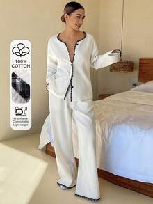 DAZY Women's Simple Textured Fabric Contrast Trim Pajama Set - White - View 3
