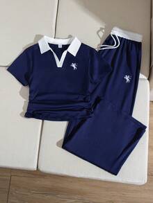 SHEIN Sparklyn 少女两件套学院风套装：藏蓝色撞色滚边 Polo 衫和阔腿裤，舒适休闲套装，适合日常上学和周末外出穿着。 - 藍白色 - 查看 5