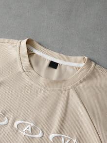 PAVTROS 男士年轻时尚街头休闲短袖T恤，圆领，宽松版型，简约品牌Logo印花，现代时尚，日常休闲，户外百搭，运动休闲，购物休闲，男友礼物，节日礼物 - 卡其色 - 查看 5