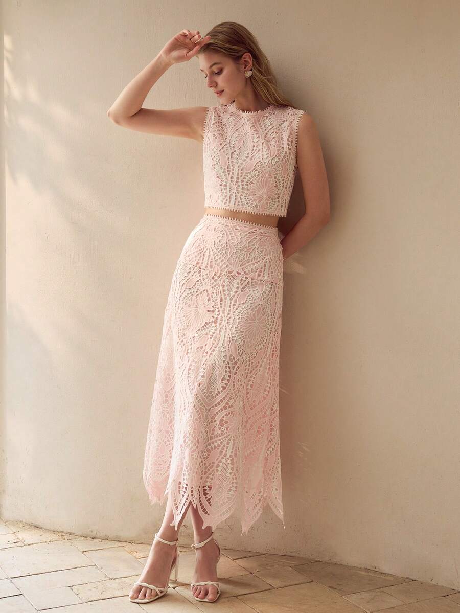 MOTF PREMIUM WOMEN'S ROMANTIC MESH HOLLOW EMBROIDERED 2 PIECES SET - Pink - View 1