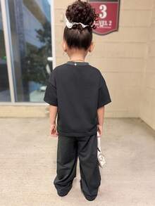 少女休闲街头风宽松圆领爱心印花短袖卫衣和褶皱阔腿裤套装，针织运动裤套装，深灰色 - 深灰色 - 查看 2