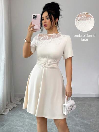 Elenzga Vestido mini de línea A con cintura ceñida, mangas acampanadas y parches florales elegantes para mujer, primavera/verano