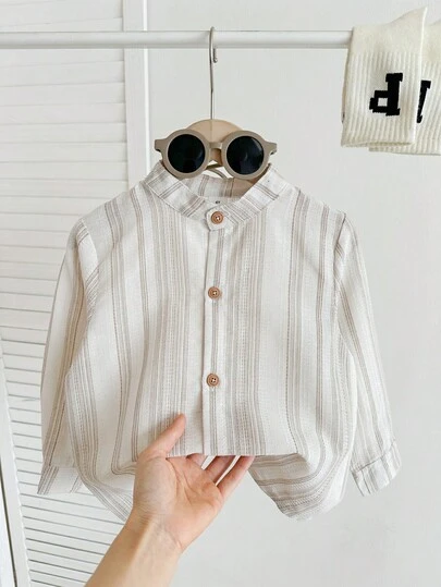 SHEIN Tween Boy/Young Boy Khaki Striped Stand Collar Long Sleeve Woven Shirt, Comfortable Versatile Casual Striped Pattern Basic Top, Suitable For Indoor, Outdoor, Daily Wear, Sports, Play, Party, Photo Shoot, Halloween, Christmas In Autumn/Winter
