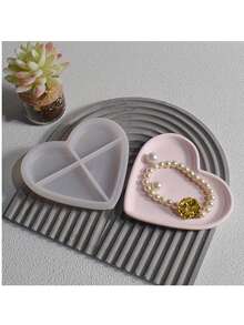 1个心形玫瑰熊蜡烛硅胶模具 - DIY情人节手工香薰熊工艺品，适用于家居装饰、婚礼装饰和派对礼品 - 浪漫礼物和庆祝活动的完美之选 - 白色 - 查看 5