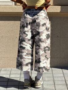 Muchica Women's Camouflage Pattern Embroidered Letter Decor Loose 3/4 Pants For Going Out, Streetwear, Y2K, Spring/Summer - Multicolor - View 2