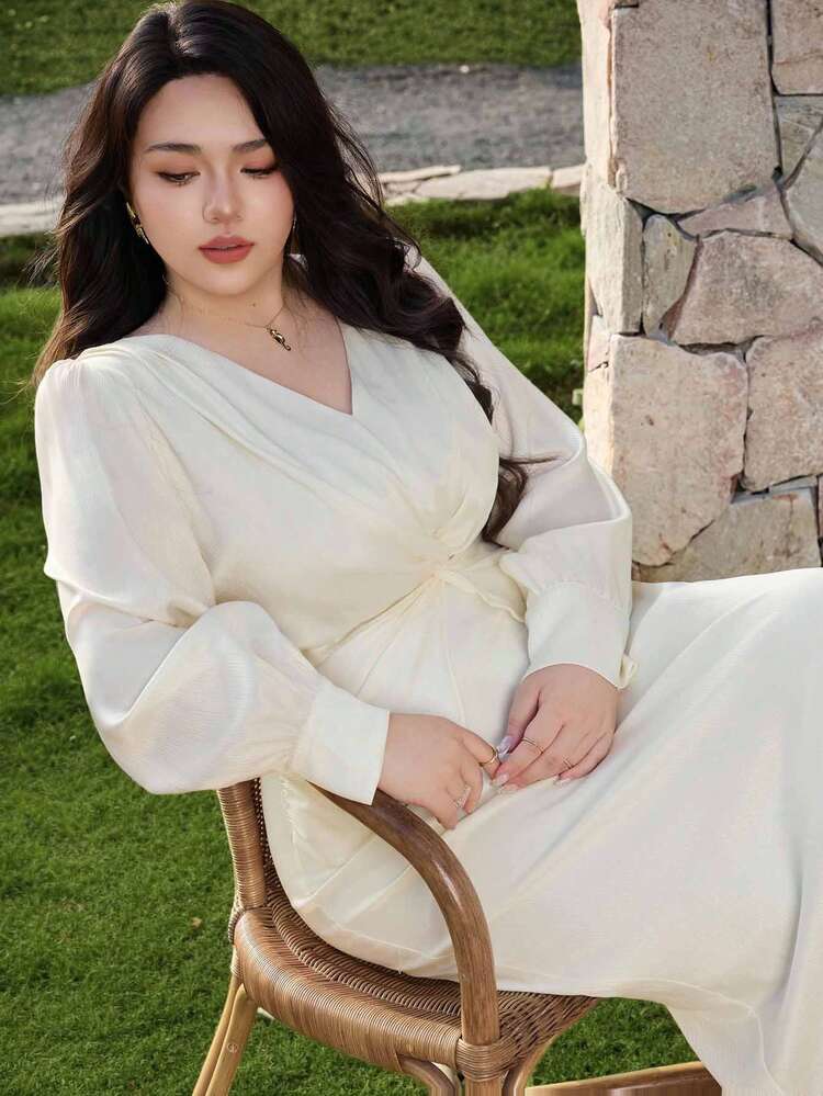 Dazy Plus Plus Size Women V-Neck Solid Color Criss-Cross Elegant Long Sleeve Midi Dress, Suitable For Party, Date, Spring/Autumn