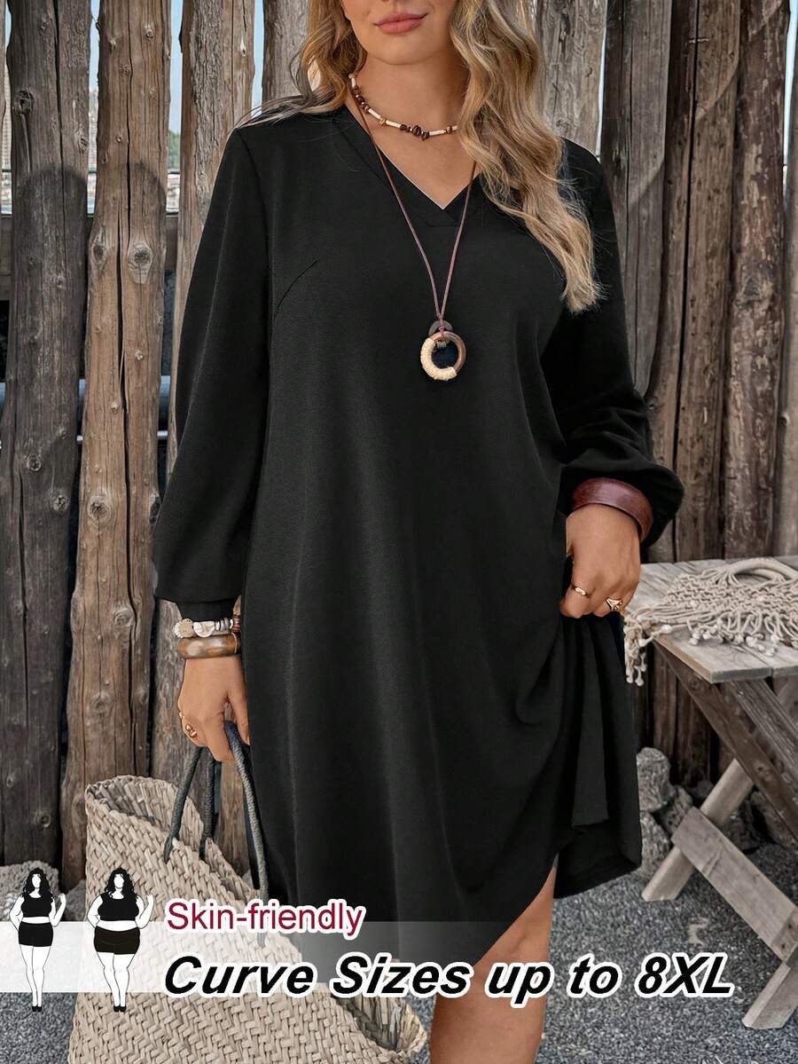 SHEIN CURVE+ 大码纯色V领长袖休闲宽松连衣裙 - 黑色 - 查看 1