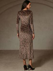 Chiquease Elegant European Style Round Neck Ruffle Shoulder Pad Waist Pleated Design Bodycon Long Sleeve Velvet Leopard Print Dress - Coffee - View 2