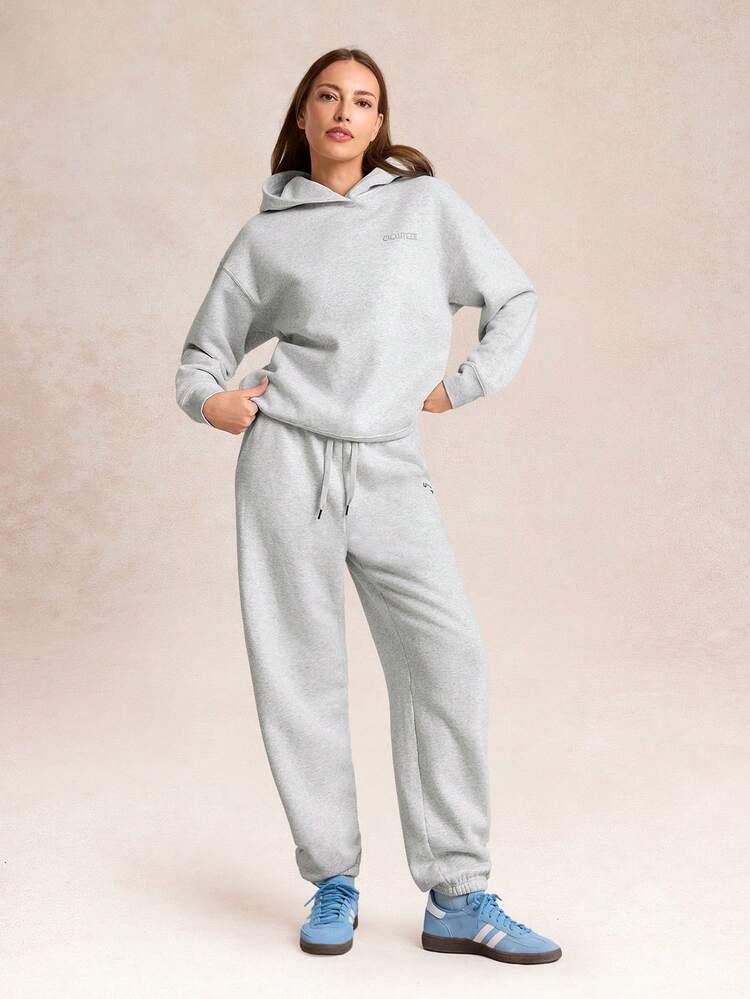 sweat-shirt à capuche graphique ample et confortable en polaire, avec cordon de serrage réglable. Idéal pour le quotidien, les activités de plein air, la gym et l'hiver.