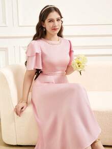 优雅珍珠装饰立领长袖双层荷叶边下摆中长连衣裙，适合派对、日常外出和轻度正式场合。 - 粉色 - 查看 3