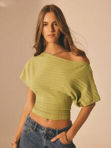 Aralina Women's Wide Neck Batwing Sleeve Ribbed Jersey Cinched Waist Top Cute Going Out Top For Women Everyday Casual Top Women's T-Shirt Festival Outfit Vacation Top Party Outfit - Green - View 1