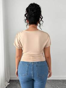 Elenzga Camiseta corta de punto de manga corta con cuello en V para mujer de talla grande, estilo minimalista - Caqui - Ver 2