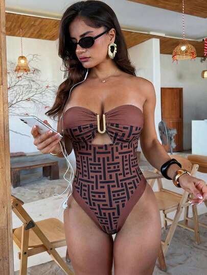 Swim SXY Printed & Solid Color Patchwork Tube Hollow Out Detachable Strap U-Shaped Metal Decor Backless Clasp Sexy Casual Beach Swimsuit For Women