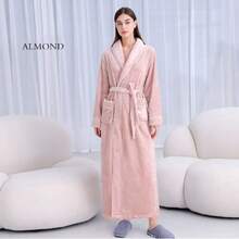 SHEIN 超柔软珊瑚绒浴袍 - 速干、不掉毛、透气 | 男女皆宜 | 时尚设计 - 彩色 - 查看 12