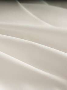 Franclia 女士白色黑色蝴蝶结前系带裹腰喇叭下摆休闲衬衫，适合日常穿着、通勤、下午茶和约会。