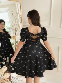 女童蝴蝶结数码印花短袖连衣裙，泡泡袖少女连衣裙，露背蝴蝶结设计，时尚甜美复古优雅公主裙 - 黑色 - 查看 6