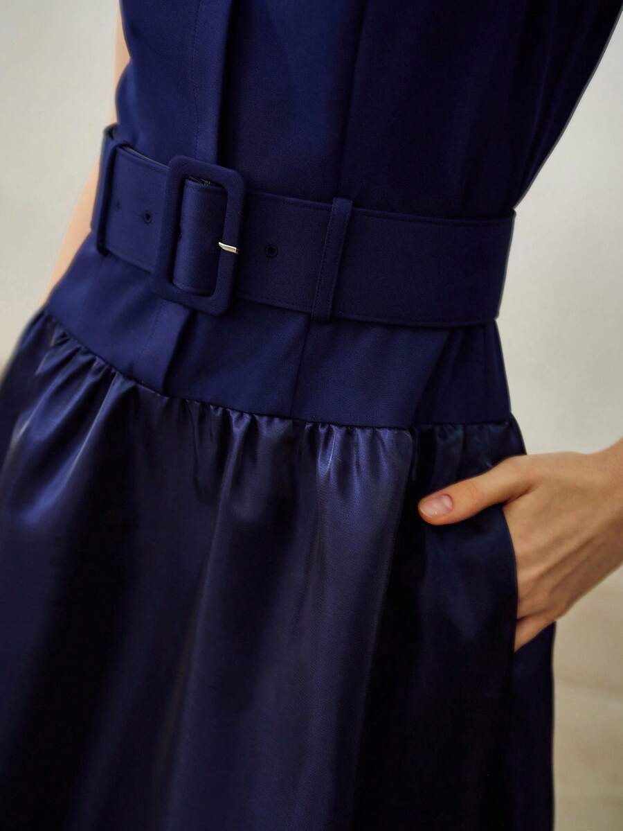 MOTF PREMIUM WOMEN'S HIGH-END SATIN TAFFETA COMMUTER TURNDOWN COLLAR SLEEVELESS TIE-UP COLLECTED BLUE MID-LENGTH DRESS - Royal Blue - View 2