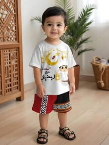 SHEIN Set di magliette casual per bambino, adatto per l'estate, con stampa retrò floreale classica, stampa retrò a cartone animato carino per bambino, stampa retrò a stella, luna e lanterna - Multicolore - Visualizzare 2