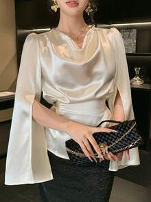 DAZY Áo kiểu nữ bằng vải satin bóng in hoa, kiểu dáng thanh lịch, ôm sát, tay loe, xẻ cao, thích hợp mặc đi nghỉ mát, đi làm, tay dài, mùa xuân/hè. - Màu be - Xem 6