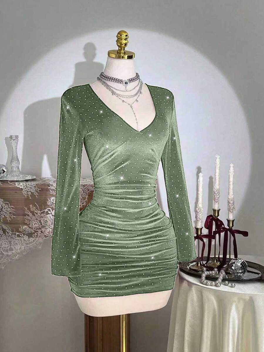 Elamini Vestido ajustado con cuello drapeado, espalda descubierta y cintura fruncida, de otoño - Verde - Ver 1