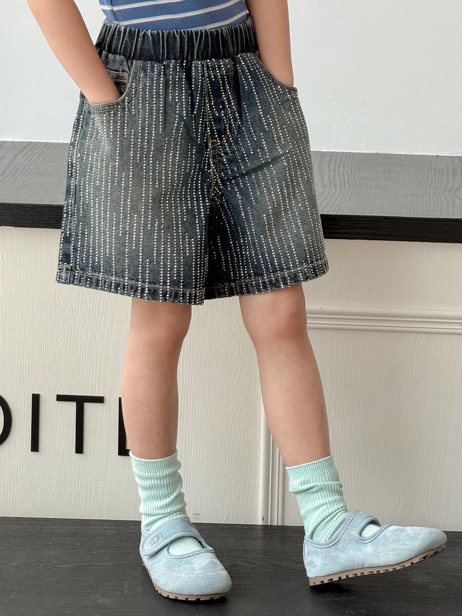 DAZY Young Girl' Rhinestone Embellished Casual Street Style Denim Shorts, Spring/Summer - Medium Wash - View 1
