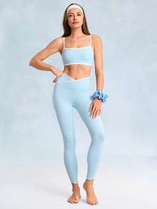 GLOWMODE FeatherFit™ Big Win 可拆卸罩杯撞色滚边运动文胸，适合低强度运动、瑜伽、日常休闲穿着 - Blue Day - 查看 8